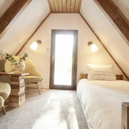 Nadi's - Heart Of Woods, Szentendre Island