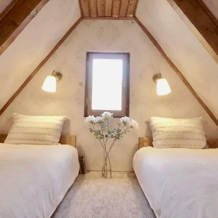 Holiday home Nadi's - Heart Of Woods, Szentendre Island *